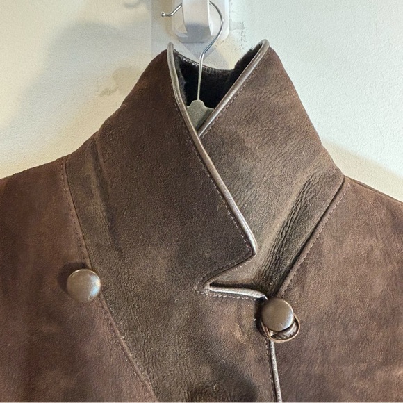GENUINE SHEEPSKIN Sz 42 Coat Double Breasted Covered Buttons Turned Collar - Picture 6 of 10